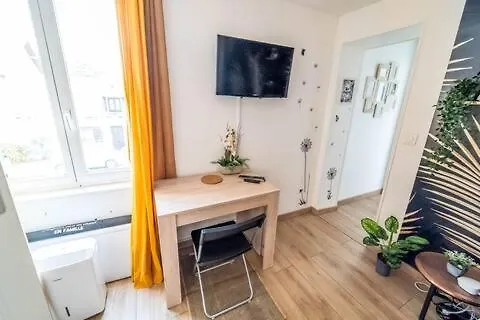 アパート Le Jungle 2 A 10 Min De La *